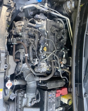 Toyota Yaris cena 72900 przebieg: 9670, rok produkcji 2022 z Warszawa małe 211